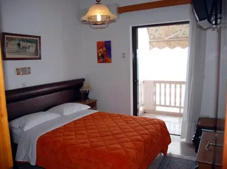 Antonios 4*